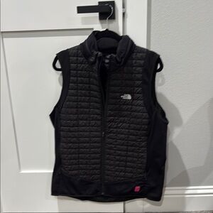 The North Face Dark Quilted Vest